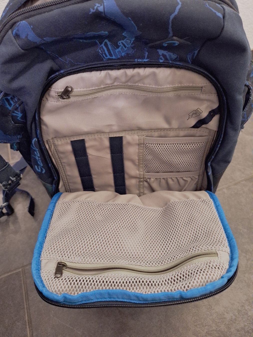 Satch Zaini: Satch Pack Rucksack, Dunkelblau/Schwarz – Usato da Jegenstorf venduto da Cherry94 4