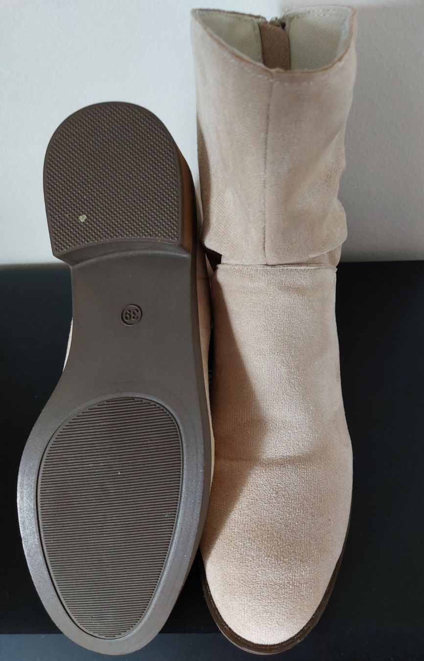 Scarpe da donna: Neue Trend Sommer Stiefelette Gr.39 – Usato da Balsthal venduto da Trendline55 3