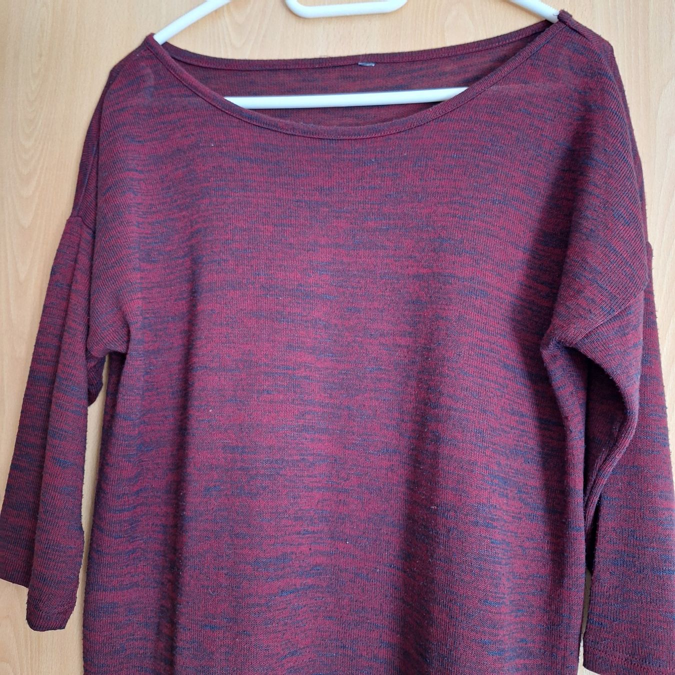 Maglioni & Felpe: Burgunder Pullover mit Spitze, Gr. M, Top Zustand! – Usato da Hettenschwil venduto da Schneuggi2