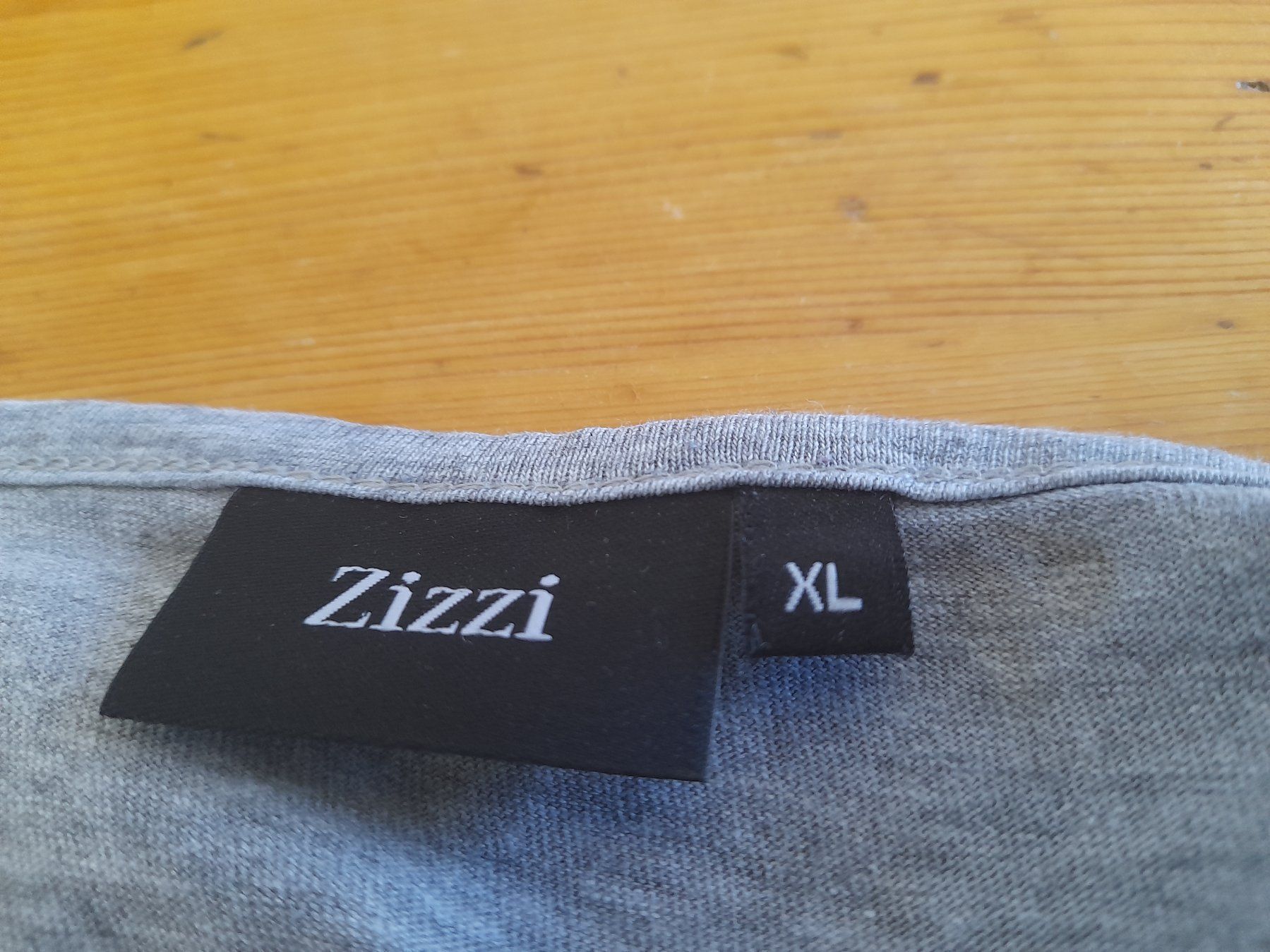 T-shirt: 1 thee shirt dames – Usato da Miecourt venduto da Marly1 5