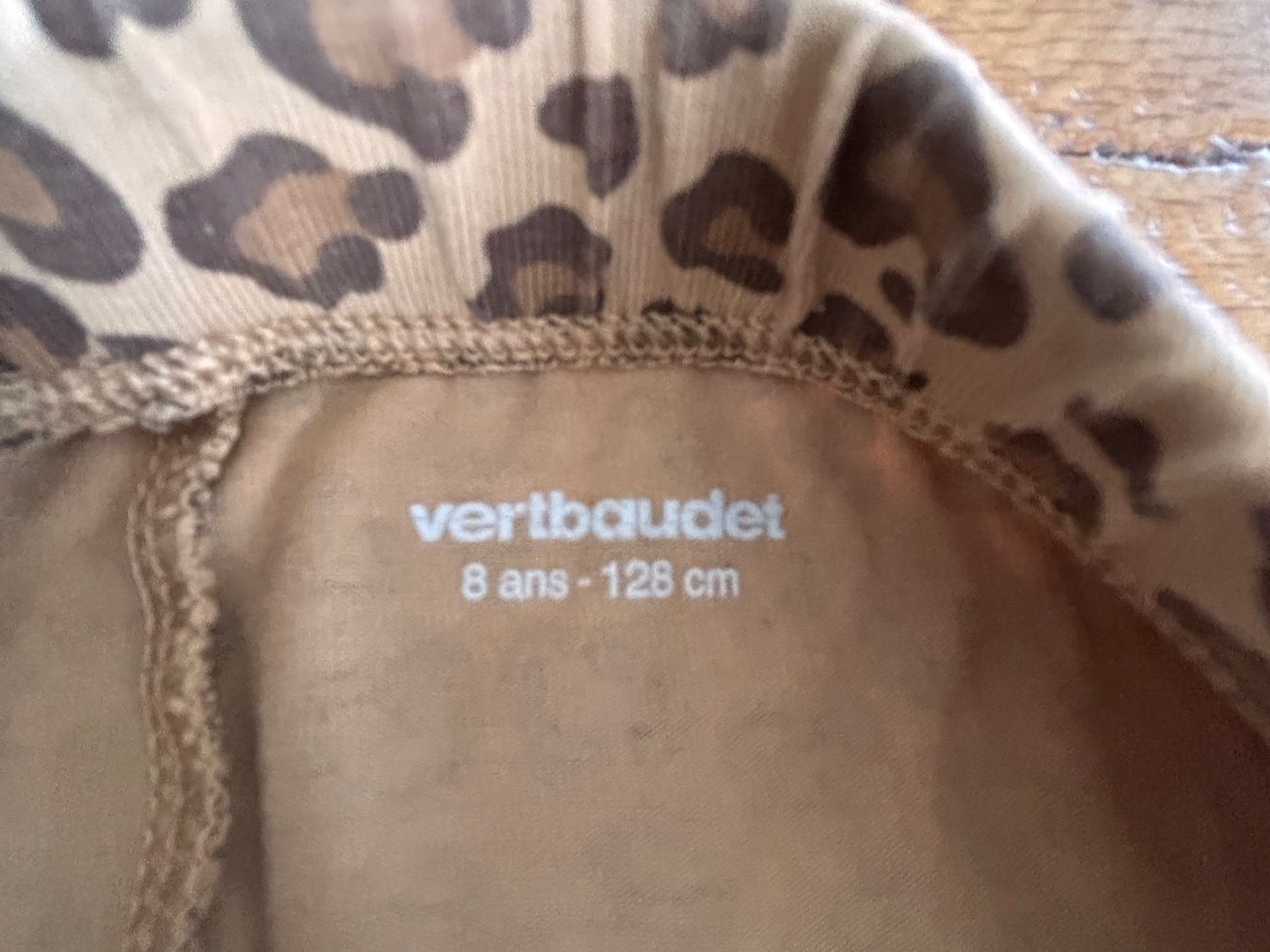 Strumpfhosen & Leggings: legging fille léopard 8 ans Vertbaudet – Gebraucht aus Bellmund von Celnog 1