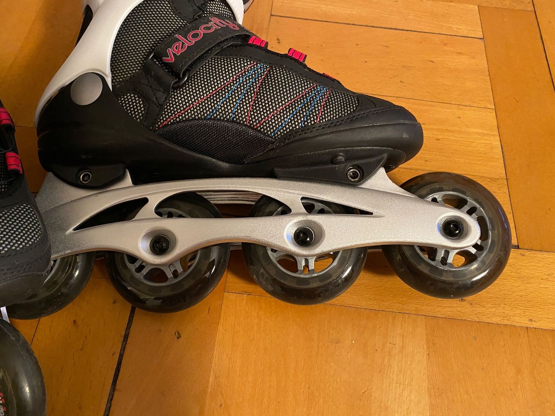 K2 Inline-Skating & Rollschuhe: Inline Skates / Rollerblades von K2, Gr. 36.5, neuwertig – Gebraucht aus Bern von Infantin 5