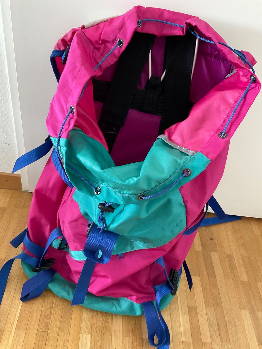 Rucksäcke: OLD SCHOOL  RUCKSACK – Gebraucht aus Zürich von dee_75my 7