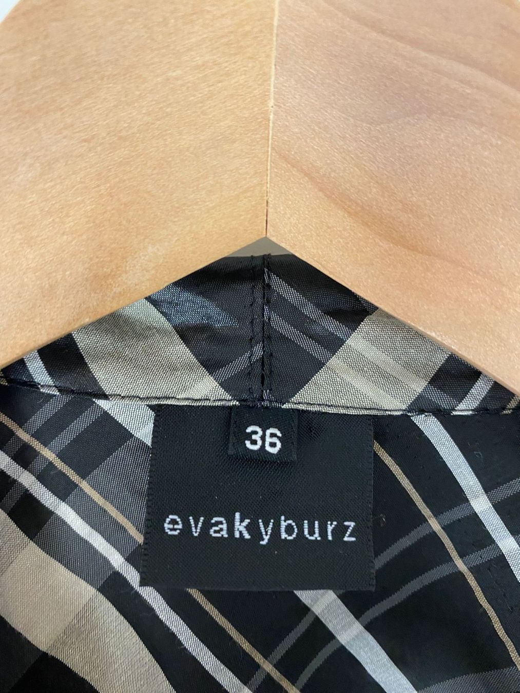 Jacken: Eva Kyburz Jacke Damen Gr. 36 – Neu (gemäss Beschreibung) aus Frauenfeld von LIL_NA 2