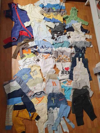 Babykleidung Jungen Grösse 62-68