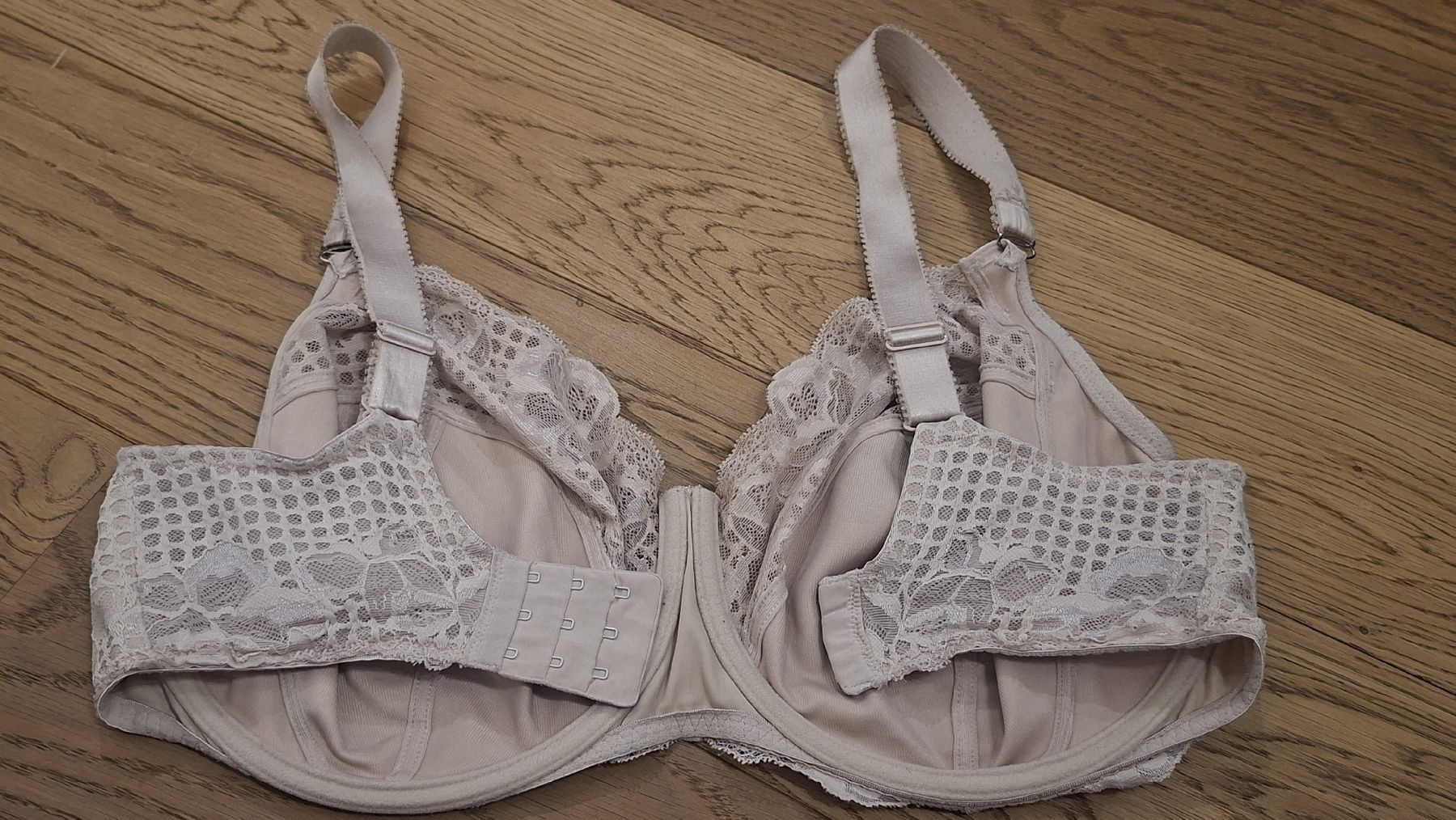 Altra biancheria intima: 80L Fantasie Reflect BH – Usato da Oberengstringen venduto da Kimchimon 2
