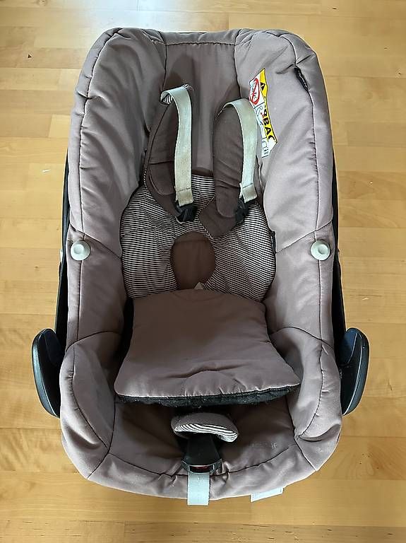 Maxi-Cosi Seggiolini per auto: Maxi Cosi Pebble Babyschale/Babysitz – Usato da Buchs AG venduto da Stunner