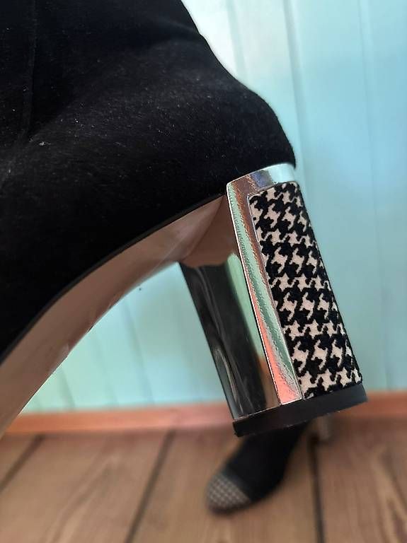 Scarpe da donna: Damenschuhe Heyraud Gr. 39 – Usato da Zürich venduto da rom_5vdf 1