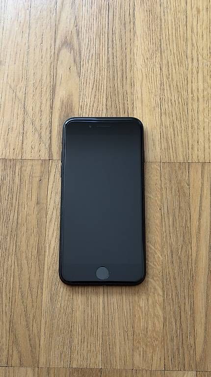 Apple Handys / Smartphones: Apple iPhone 7  32 GB  OVP + Case <=== – Gebraucht aus Zug von Sirrider 1