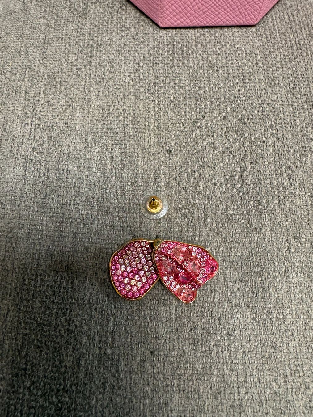 Orecchini pendenti & Orecchini a lobo: Swarovski B. d'oreilles – Nuovo (secondo la descrizione) da Plan les Ouates venduto da didi911 1