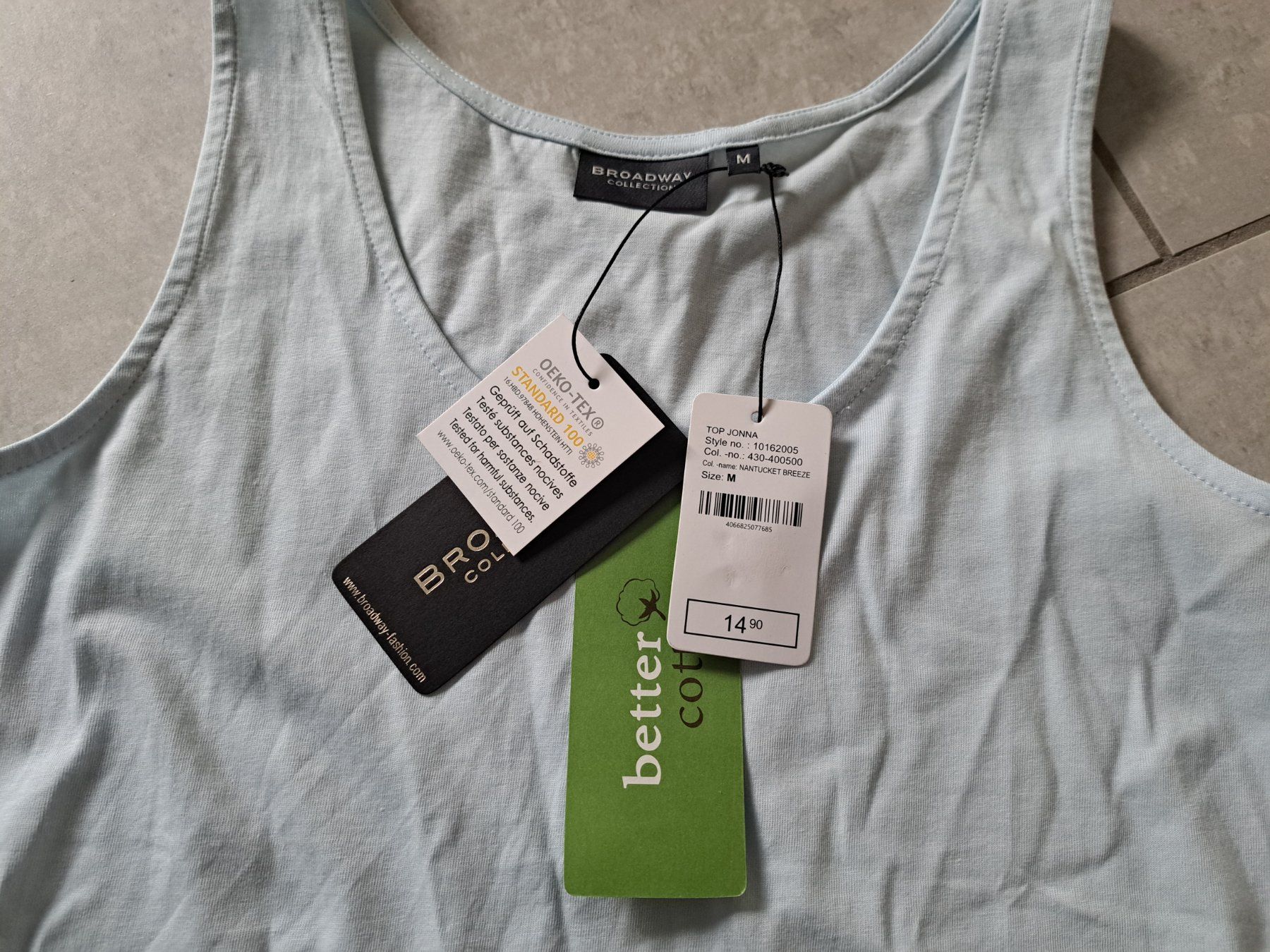 Tops: Top ärmellos hellblau BROADWAY Gr. M NEU – Neu und originalverpackt aus Killwangen von KIANA08 1