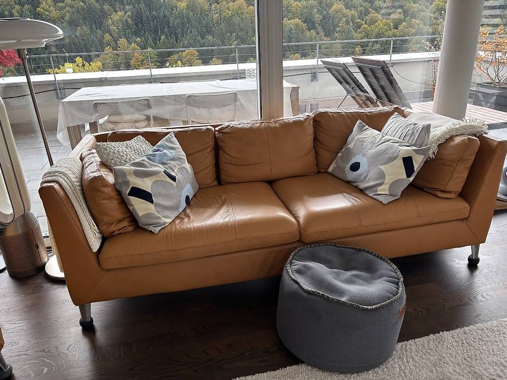 Divani: 2 x Leder Sofa - 3er Set - Fast Neu – Usato da Gontenschwil venduto da jae_gf6t 2