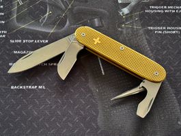 Victorinox Electrician, W3rktrieb Messing-Schalen