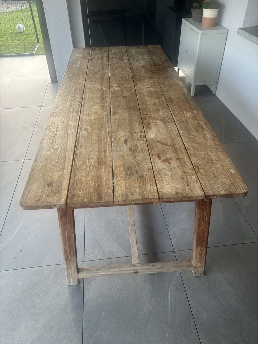 Interio Tavoli: Holztisch INTERIO 235x95 Gebraucht – Usato da Rheineck venduto da Jerome.L