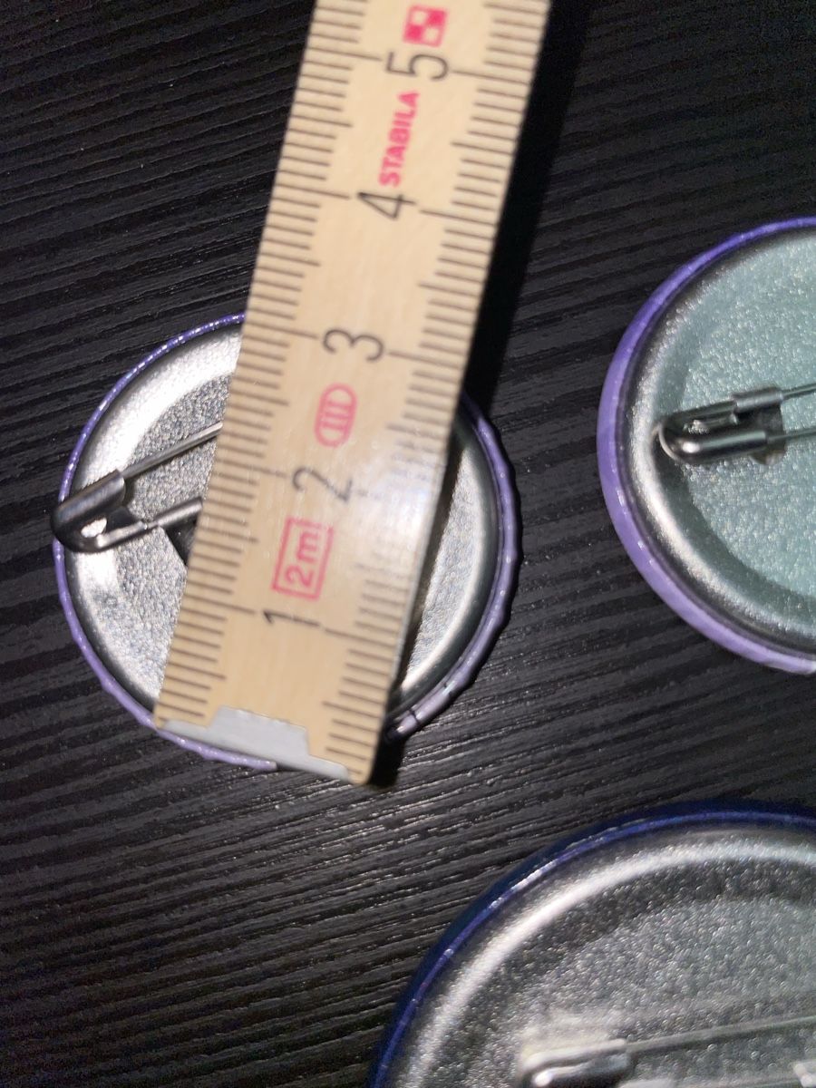 Placchette & Badge: Genshin Impact Raiden Shogun Pins 3Stk. – Nuovo (secondo la descrizione) da Glattfelden venduto da Aura_X 3