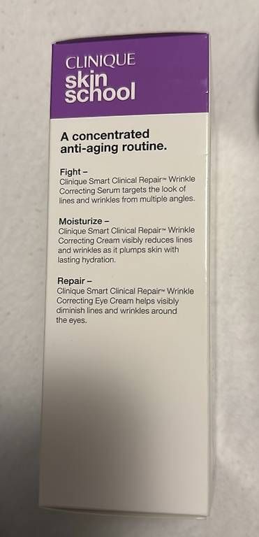 Clinique Soins du visage: Clinique Smart Pflegeset – Neuf avec emballage d'origine à Würenlingen par agn_xs7b 1