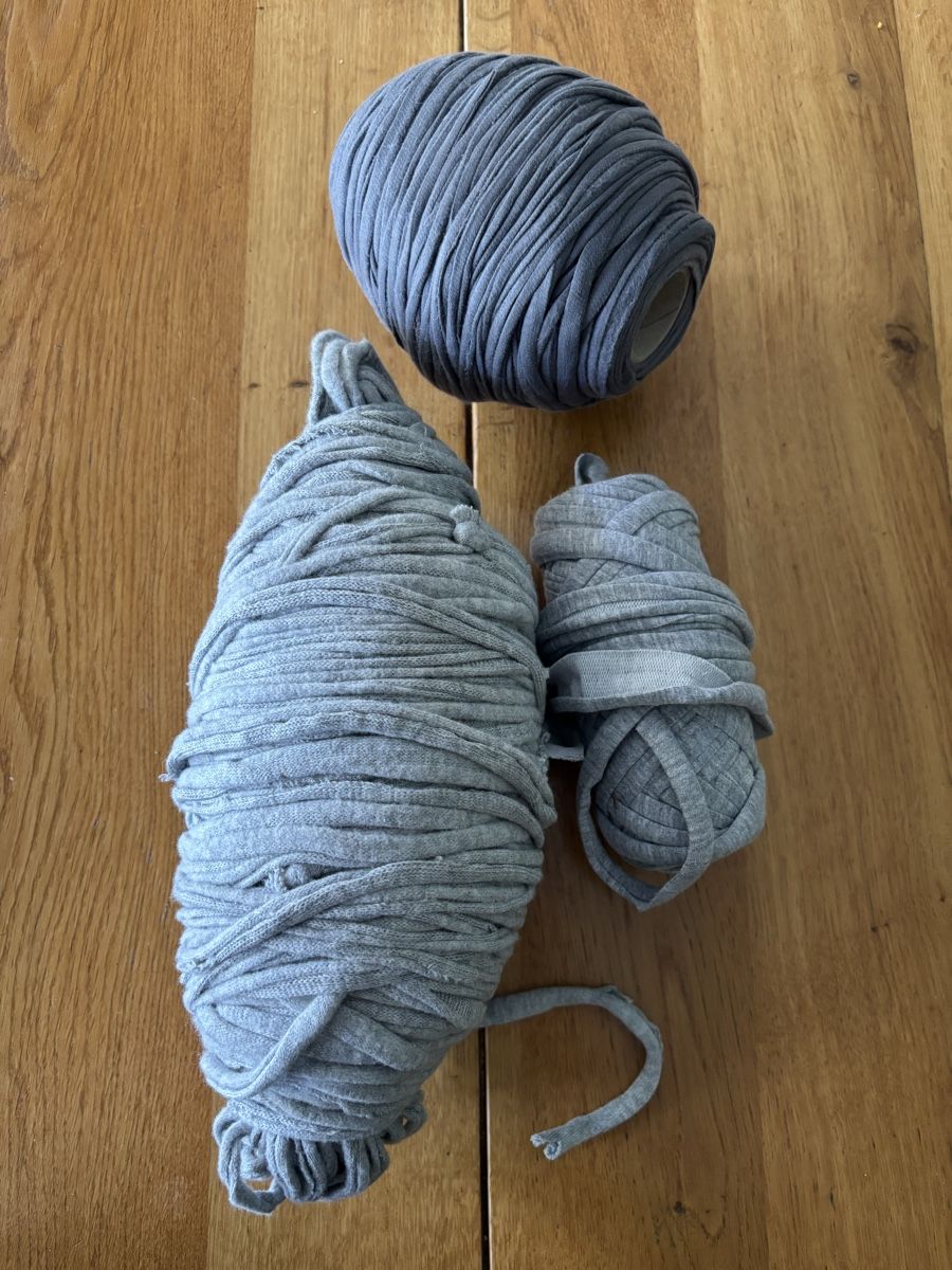 Cordicelle & Fili: Zpagetti fil à crocheter  – Usato da Nyon venduto da CaroVB