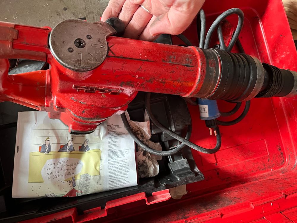 Bohrhammer Abbruchhammer Hilti TE 72 (Defekt) in Schönenberg ZH für CHF ...