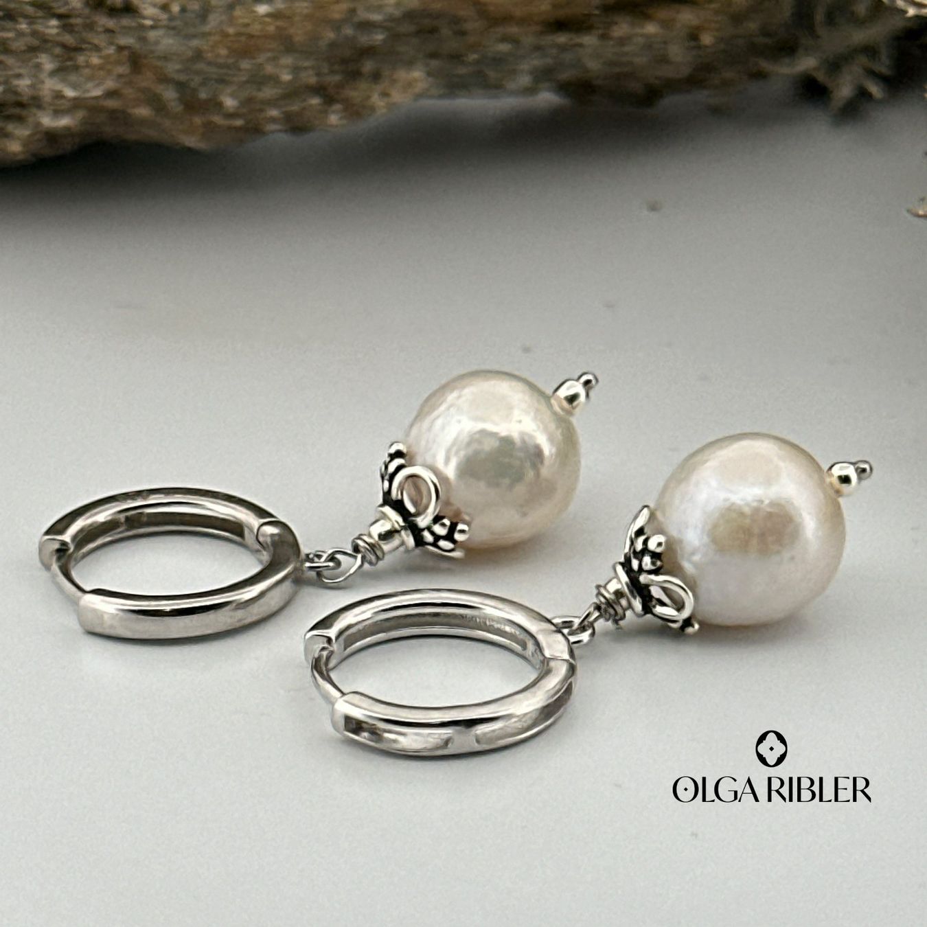 Olga Ribler Orecchini pendenti & Orecchini a lobo: Creolen - Perlen Charms - Sterling Silber 925 – Nuovo (secondo la descrizione) da Luzern venduto da Schmuckoutlet 3