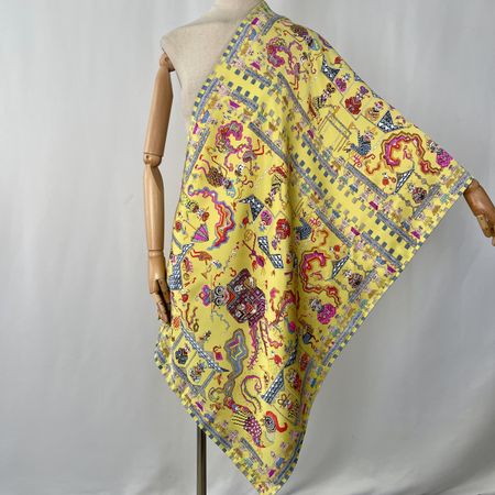 FABRIC FRONTLINE New Silk Scarf
