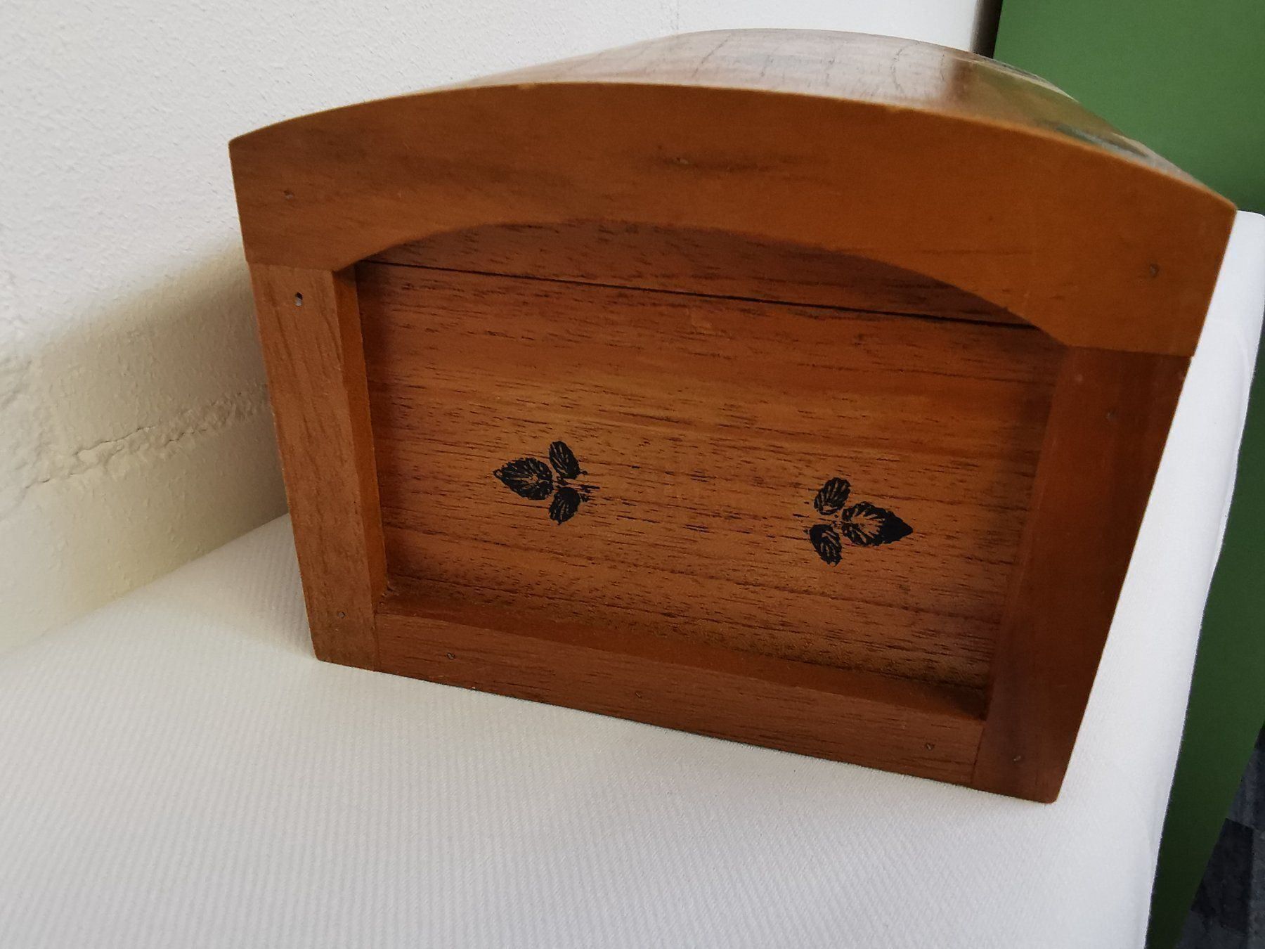 Transportkisten: Kleine Holztruhe Kiste Box – Gebraucht aus Wetzikon ZH von Tothart 2