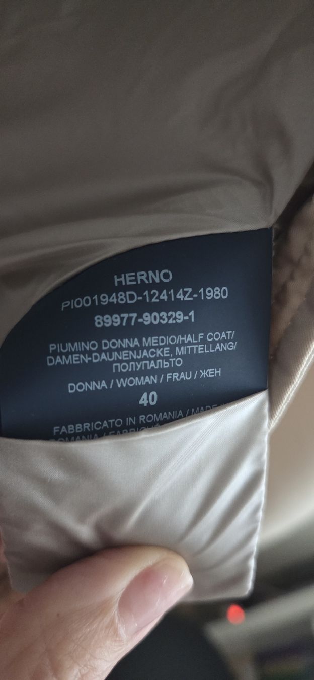 Herno Cappotti: HERNO MANTELLO PIUME – Nuovo (secondo la descrizione) da Ascona venduto da principessacaroline 2