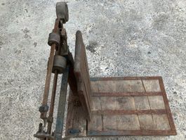 Waage Antik