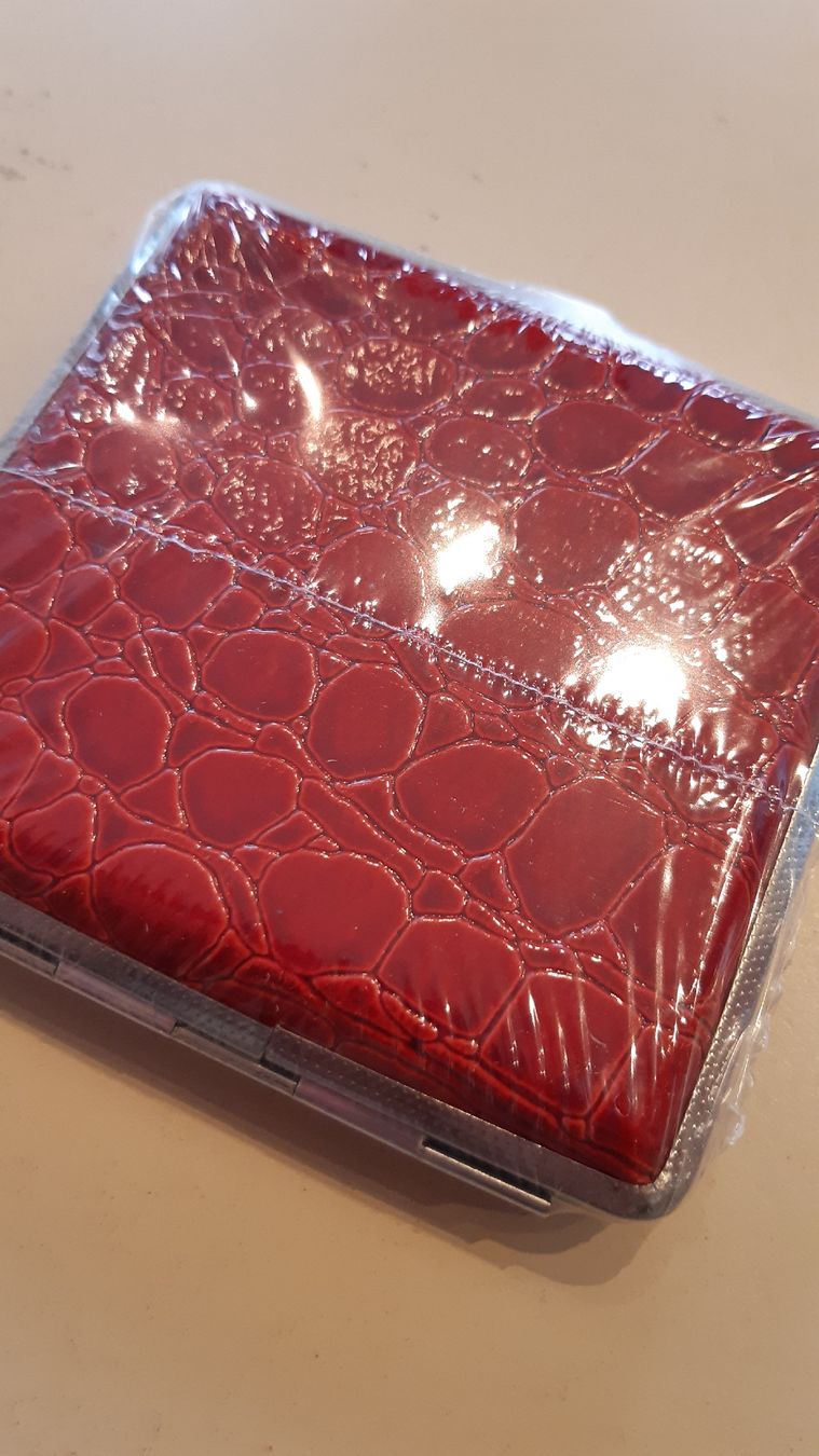 Altri Prodotti per fumatori: Zigarettenetui kroko bordeaux – Nuovo e nell'imballaggio originale da Ibach venduto da rom_v8h9