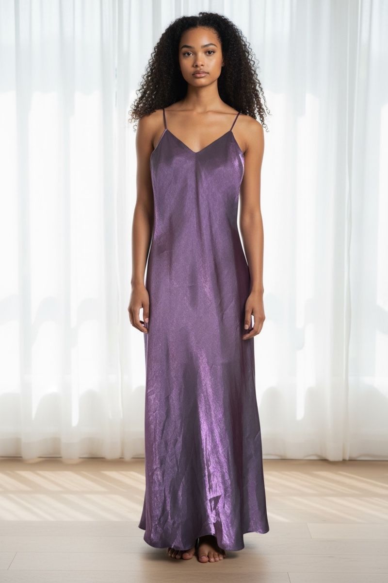 Vestiti: Élégante robe longue satinée violette, taille M – Nuovo (secondo la descrizione) da Vuisternens-Romont venduto da gol_xp6p 3