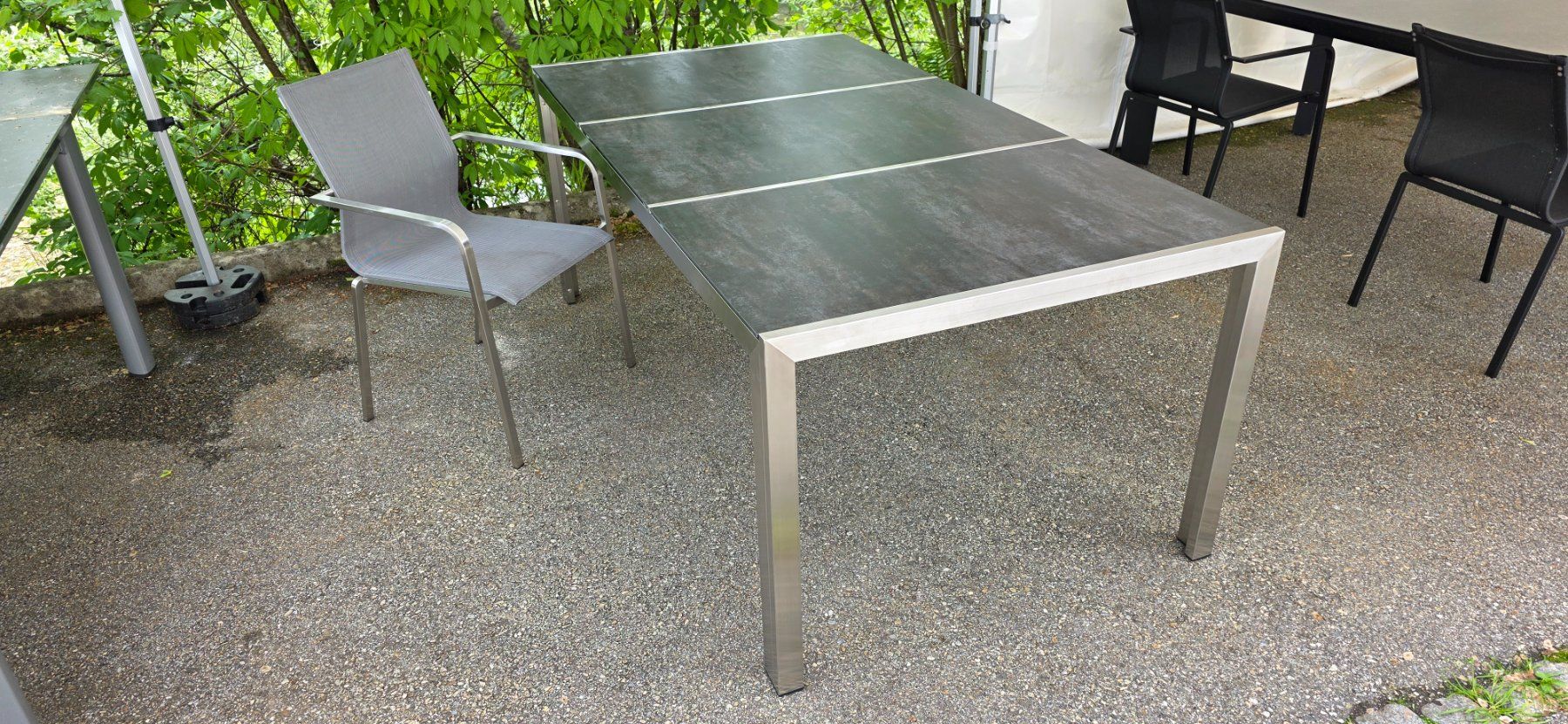 Tavoli: Gartentisch mit 3-teillig Keramikplatte – Nuovo e nell'imballaggio originale da Lützelflüh-Goldb venduto da Rampenverkauf_72_ 1