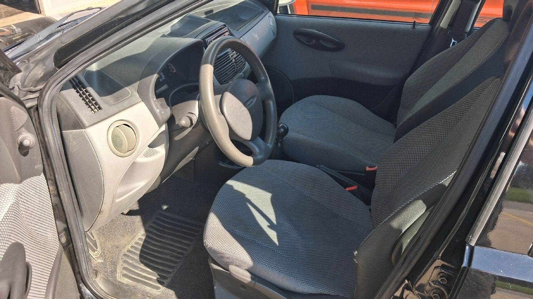 Fiat Autos: Fiat Punto  – Defekt aus Uerzlikon von mik_68kk 2