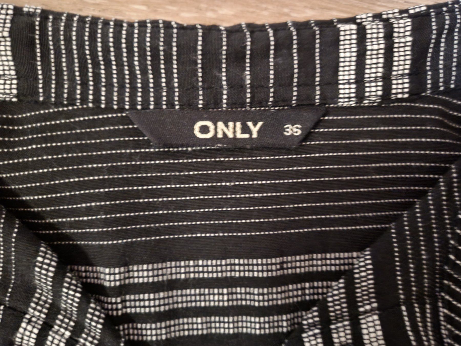 Only Vestiti: neues Kleid von Only Gr. 36 – Nuovo (secondo la descrizione) da Zwingen venduto da crazy84 1