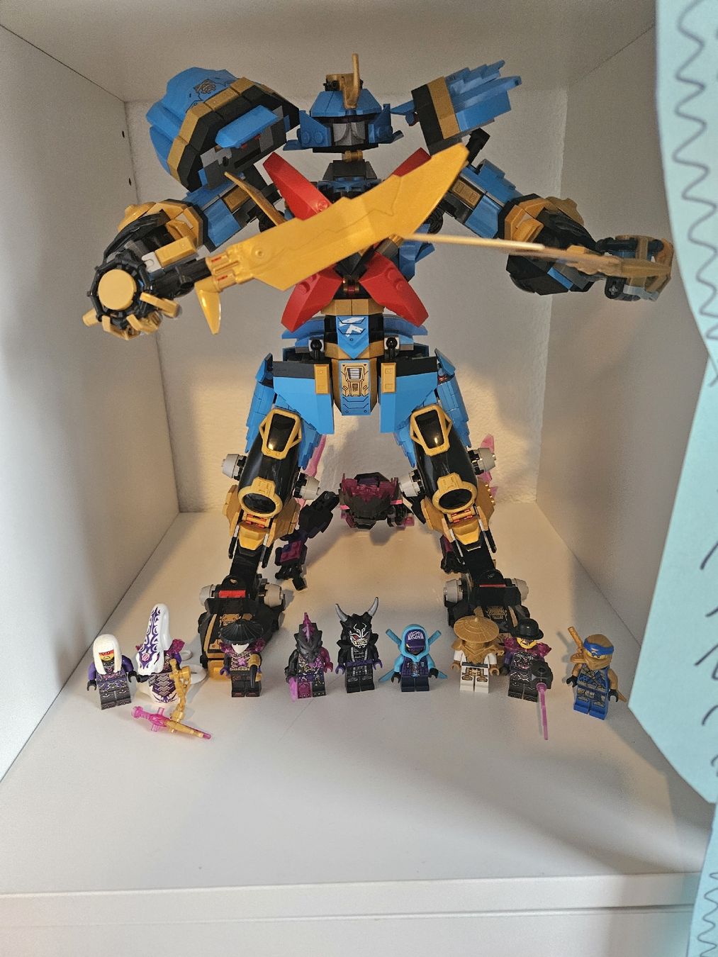 Figurines: Ninjago Mech – D'occasion à Pfaffnau par sim_6rqw