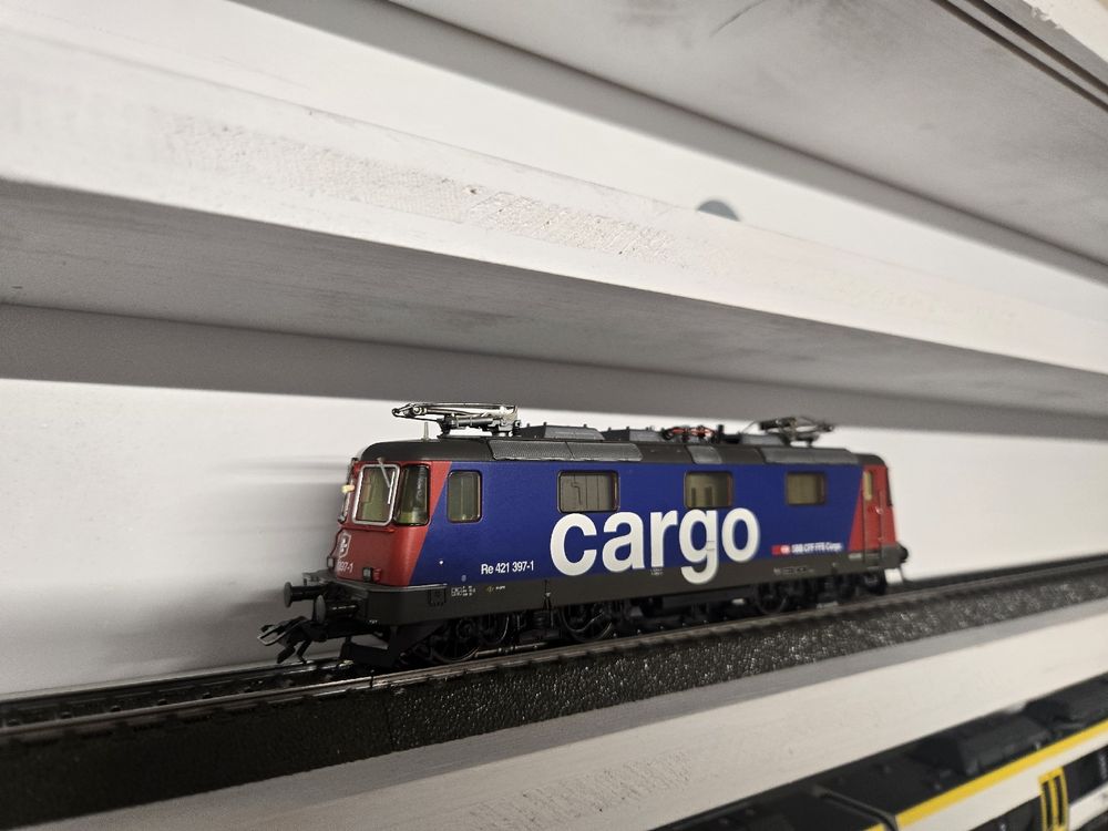 Märklin H0 37345 - SBB Re 421 