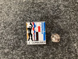 Le Corbusier - pin's - Le Modulor