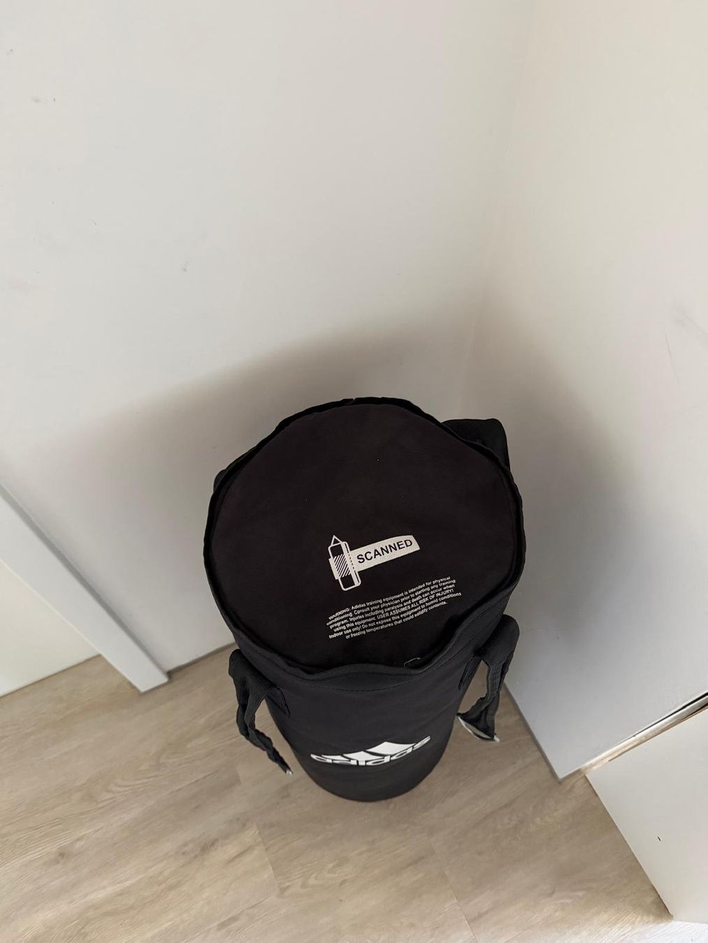 Boxsäcke: Box Sack Adidas – Gebraucht aus Wallisellen von tamanice 1