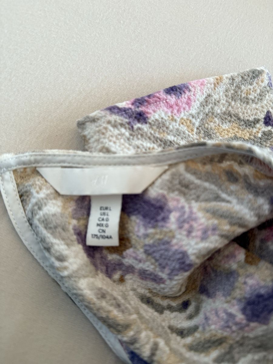 H&M Blusen: H&M  Bluse, Grösse L – Gebraucht aus St Gallen von Berta343 3
