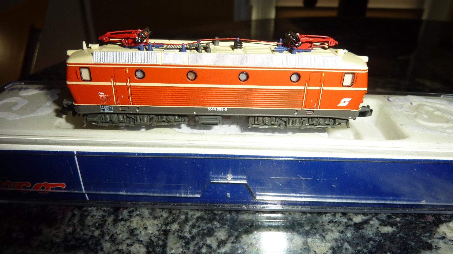 Roco Modellini di ferrovie: SPUR N ROCO 23459 MIT OVP – Usato da Uznach venduto da train50