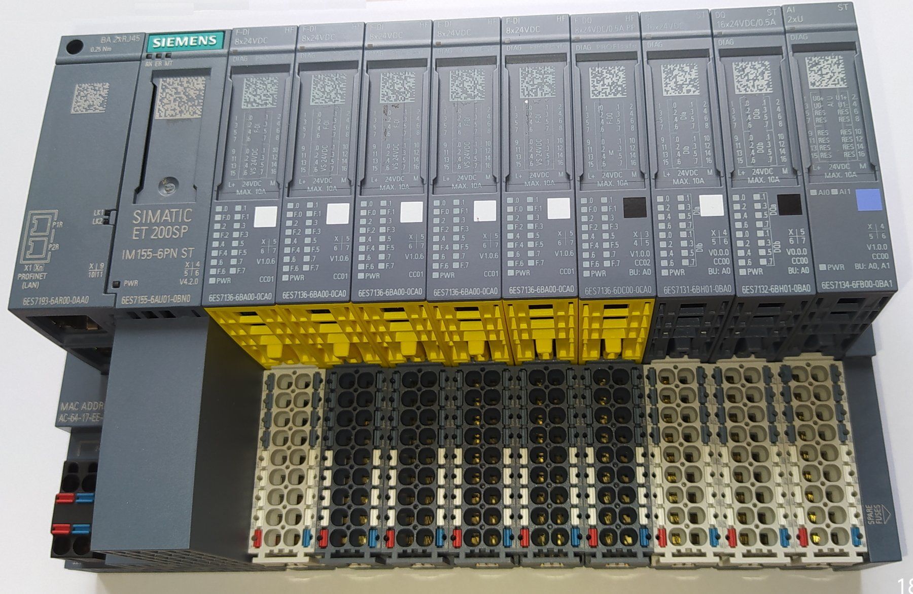 Siemens Elektronikbauteile: Siemens ET 200SP Profinet Interface inkl. div. Module – Neu (gemäss Beschreibung) aus Buchrain von Green8000