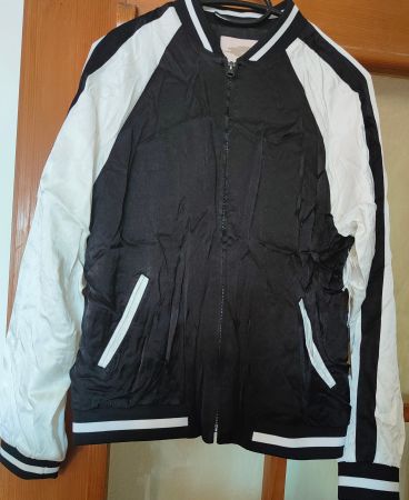Jacke/ Blouson Damen S Ideal für den Frühling