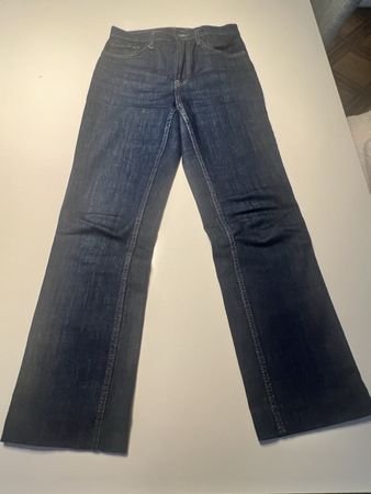 Jean Zara bleu foncé coupe droite taille 36