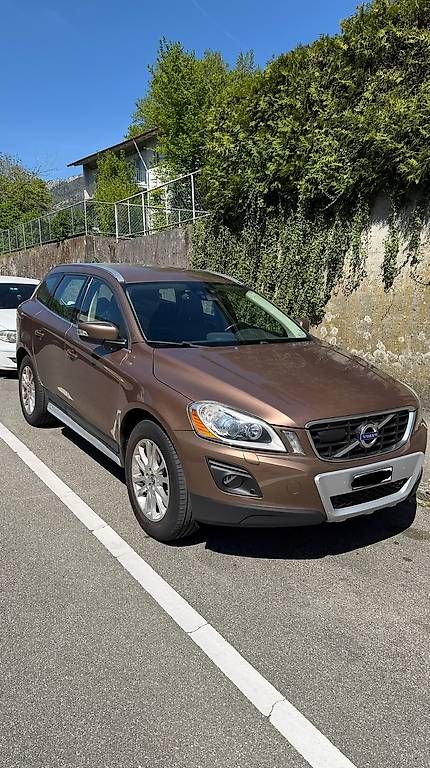 Automobili: VOLVO XC60 D5 AWD – Usato da Bettlach venduto da phi_v92z 1