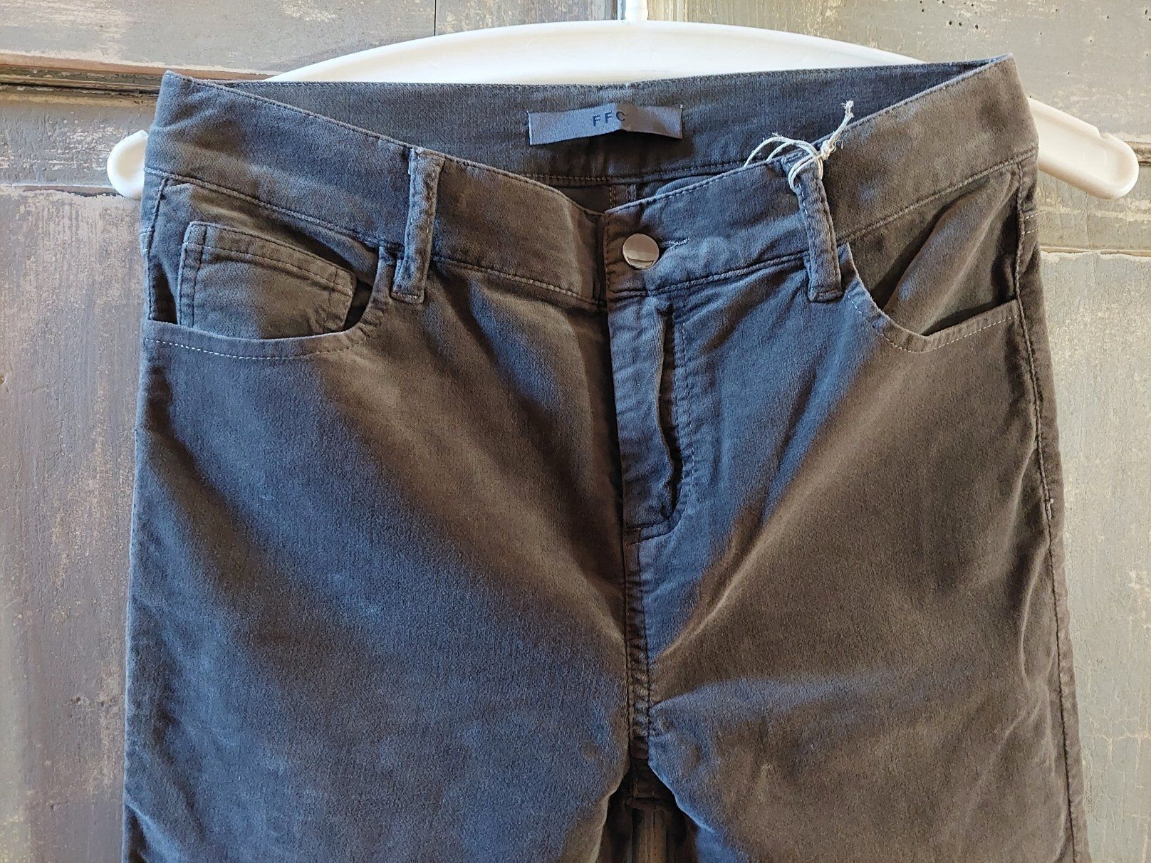 Jeans: FFC . Velours Jeans dunkelgrau stretch 36 – Neu und originalverpackt aus Besenbüren von teluride89 2