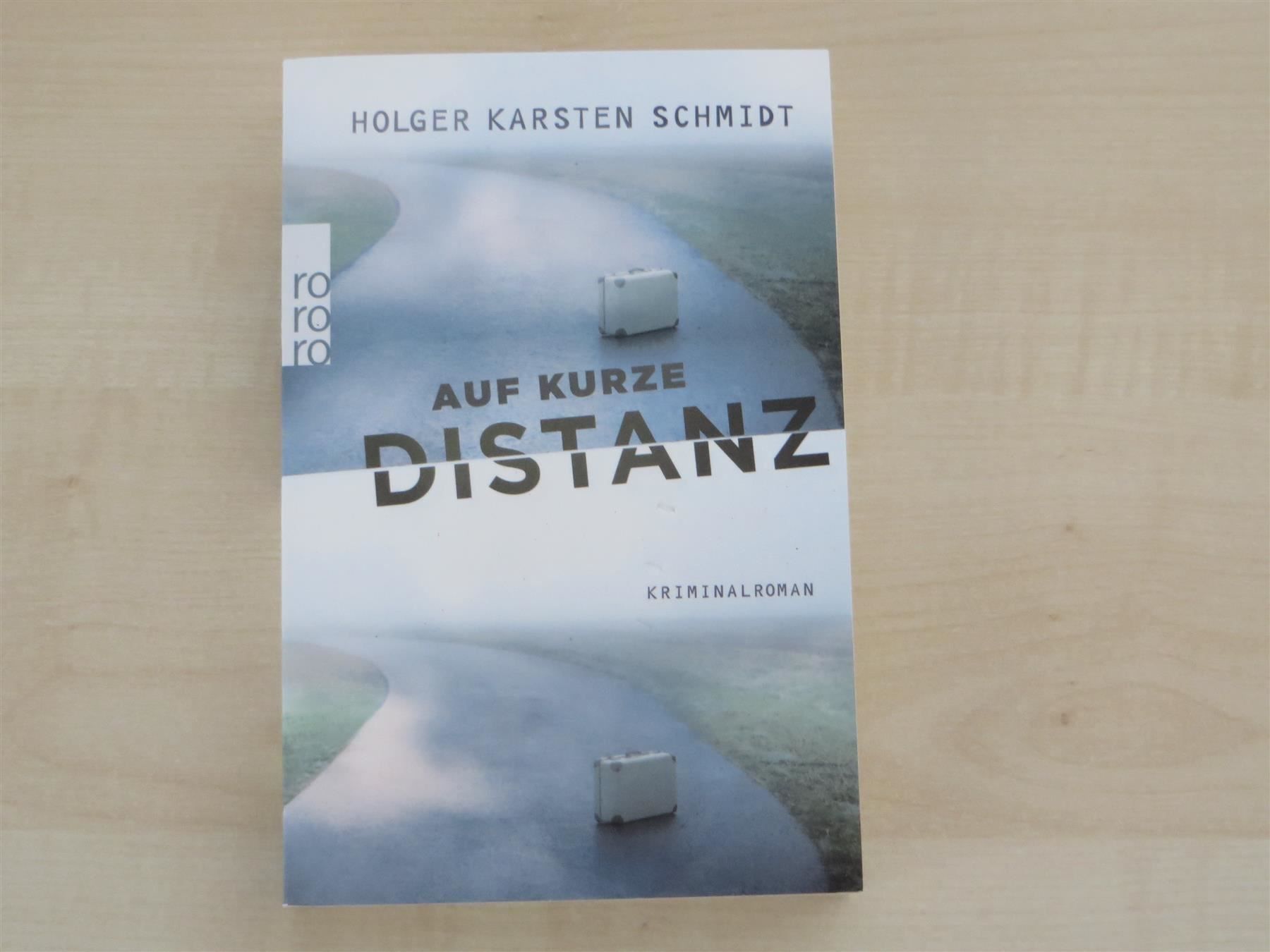 Libri: Auf kurze Distanz – Usato da Spiez venduto da Crazyduck