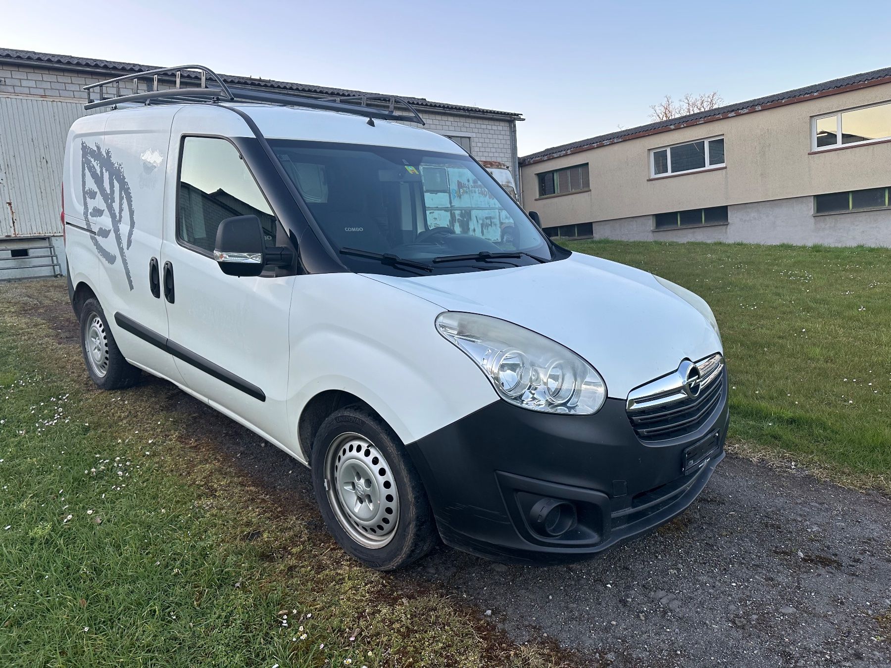 Opel Veicoli commerciali: *****Opel Combo D 1.4 CNG ***** – Usato da St.Gallen venduto da maxi1979 1