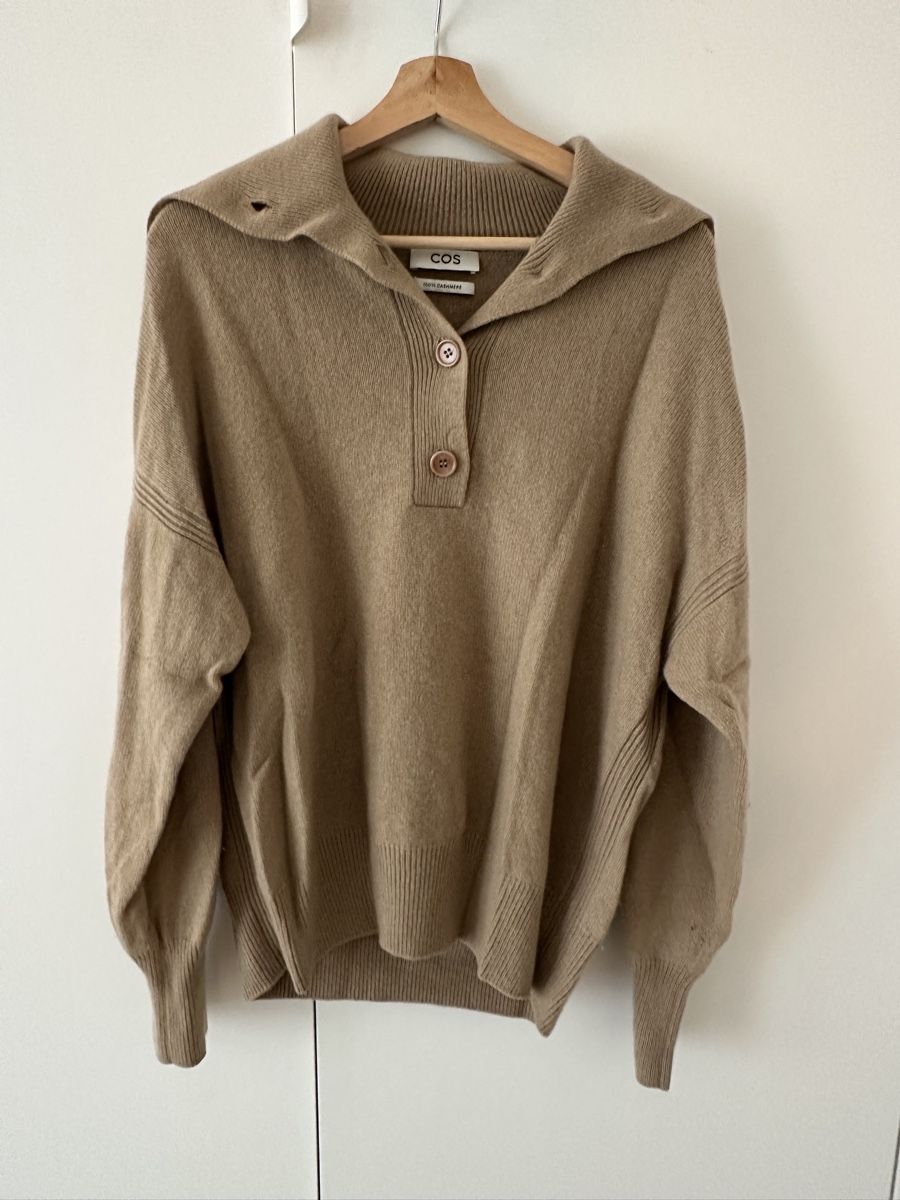 Cos Pulls & Sweat-shirts: COS Kaschmir Pullover – D'occasion à Zürich par cbraunsc 1