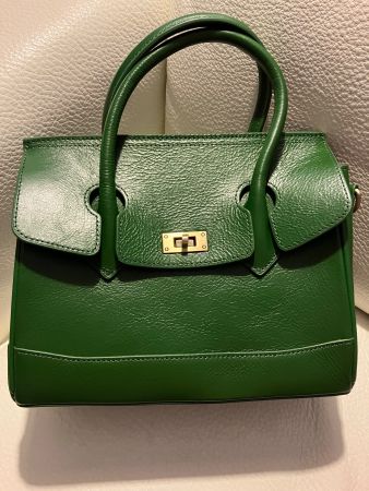 Kleine, grüne Tasche PU - Neu