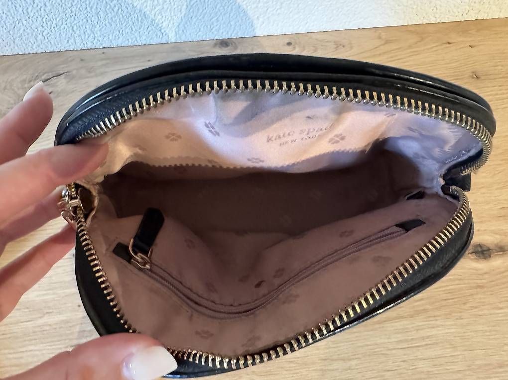 Kate Spade Taschen für Damen: Kate Spade Umhängetasche schwarz – Gebraucht aus Frutigen von sal_9lqd 4