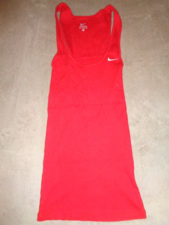 Damen Tanktop Nike rot Grösse XS guter Zustand!