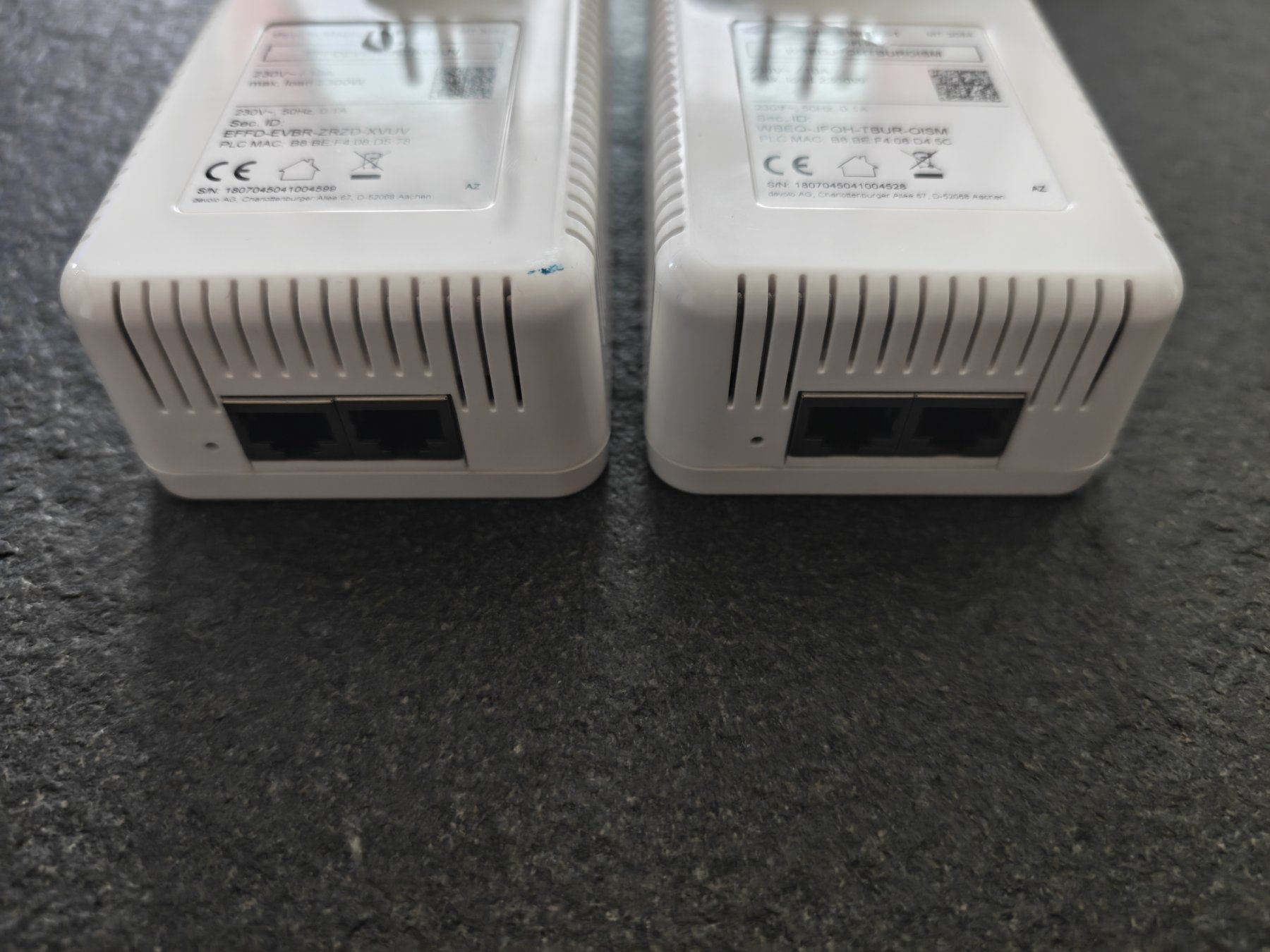 Devolo Unità & Adattatore: Zwei Devolo Magic 2 WiFi 2-1 – Usato da Dottikon venduto da Realking 2